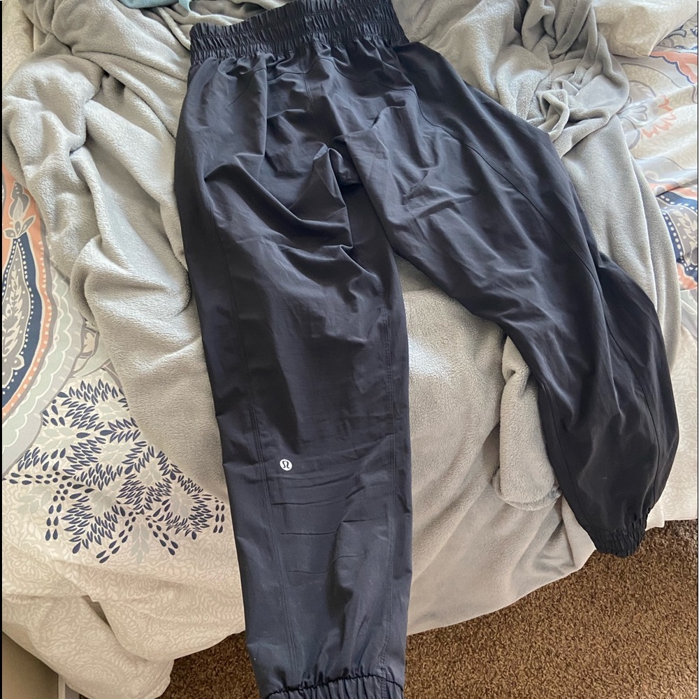 Lululemon joggers